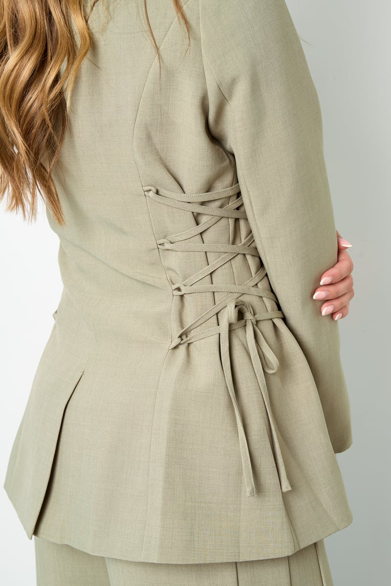 La Macy Tailed Blazer