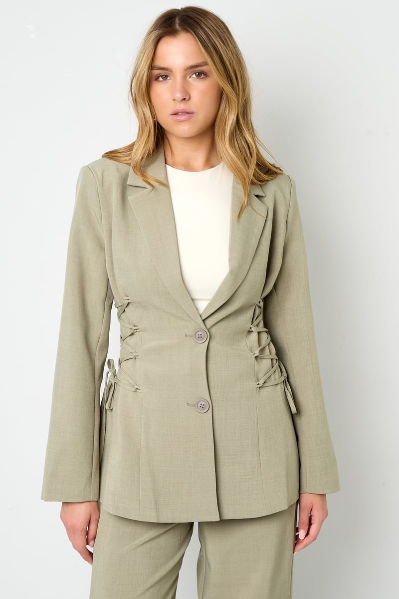 La Macy Tailed Blazer